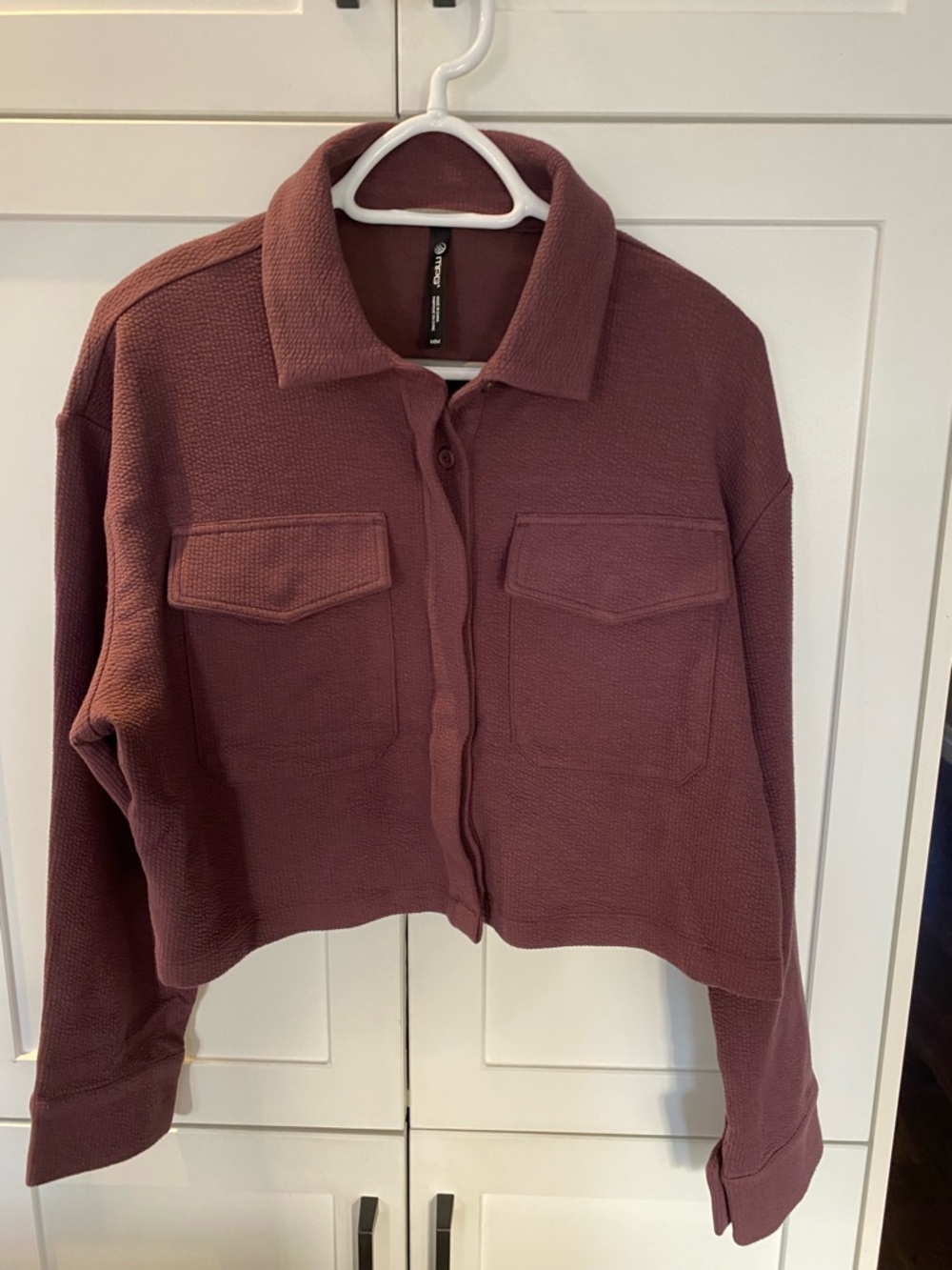 MPG Cropped Button-Front Jacket in Plum BNWOT - Picture 5 of 7